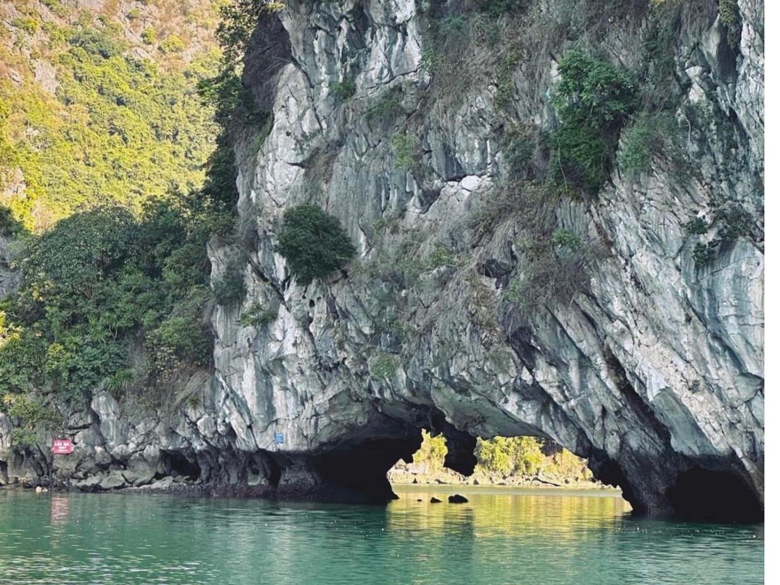 Hotel Lotus Boutique Cruise Ha Long Zewnętrze zdjęcie